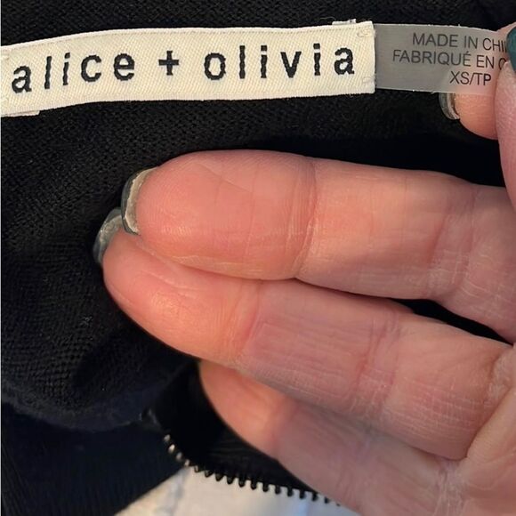 Alice + Olivia “Porla” embellished wool collar sweater XS - Picture 6 of 7